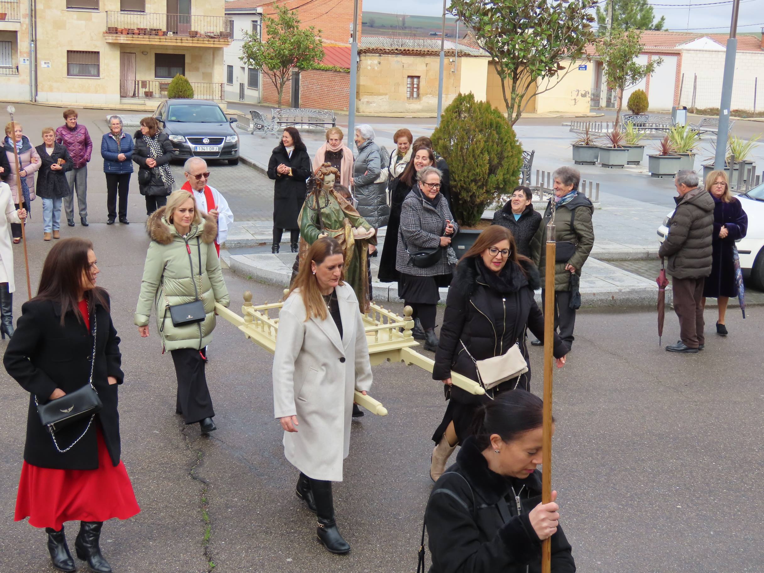 Una aguedera mayor, 63 mujeres y 14 mayordomas en Babilafuente