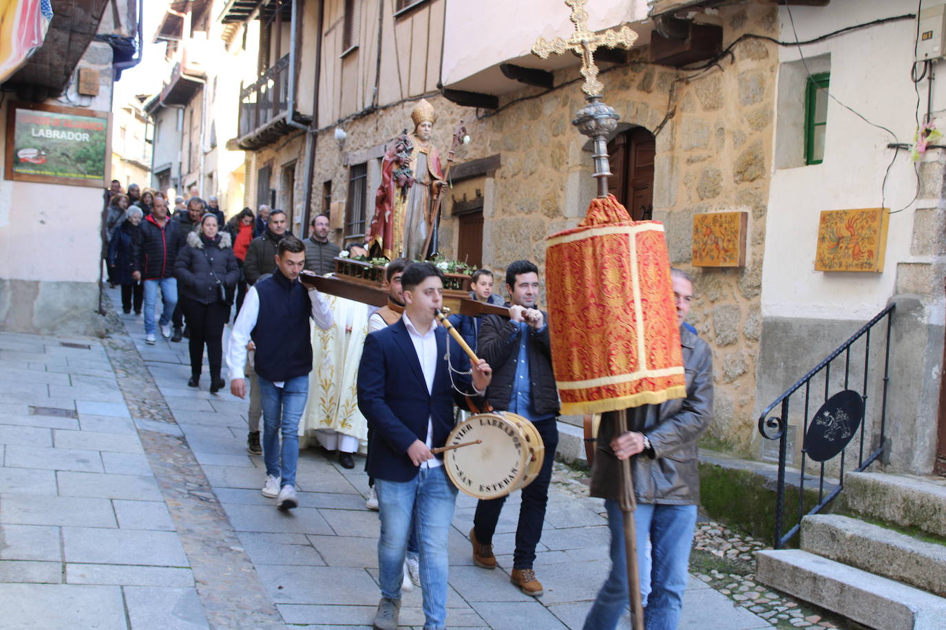 San Albino vuelve a las calles de San Esteban de la Sierra