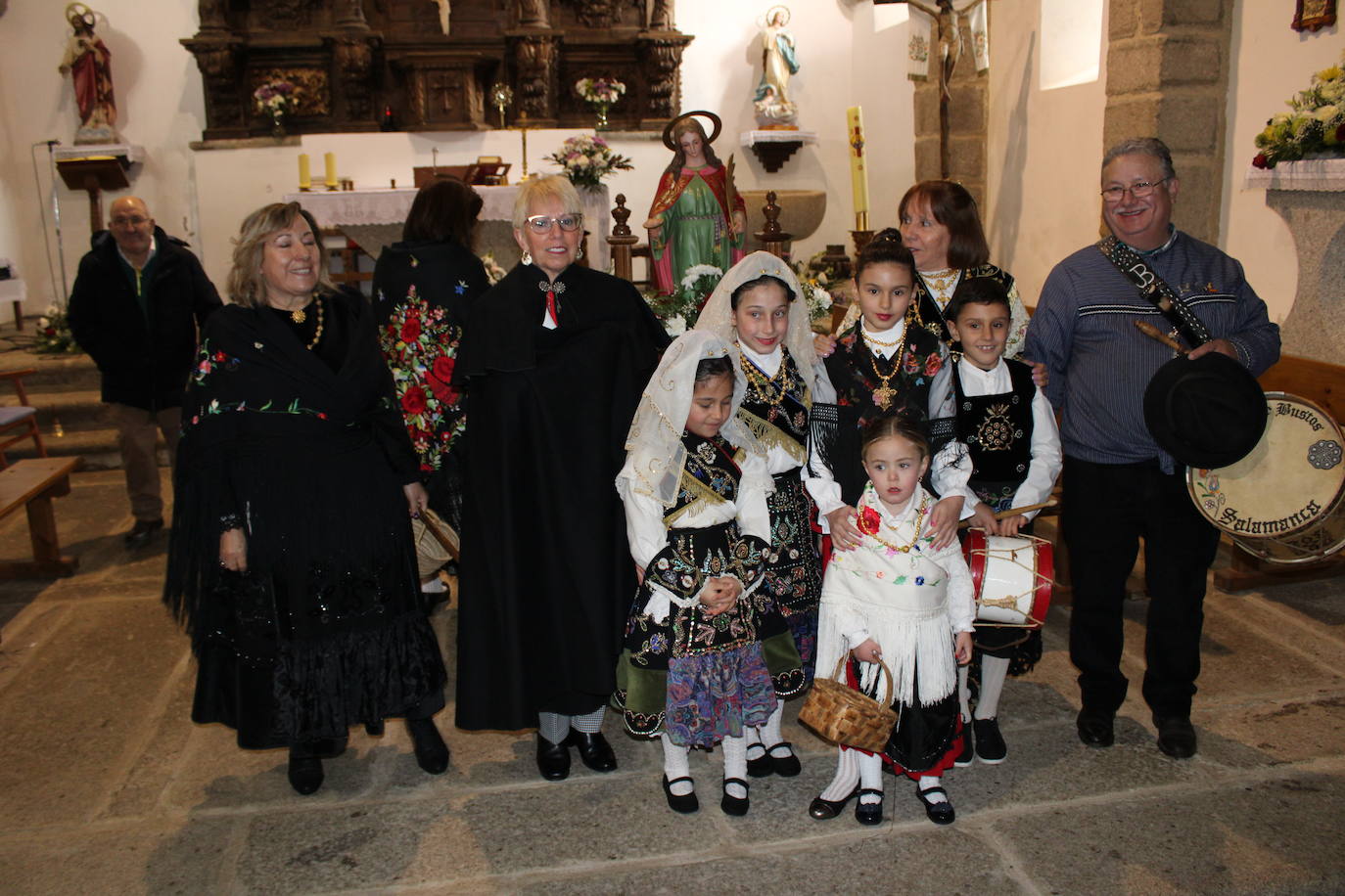 Las mujeres de Los Santos se vuelcan con las celebraciones en honor a Santa Águeda