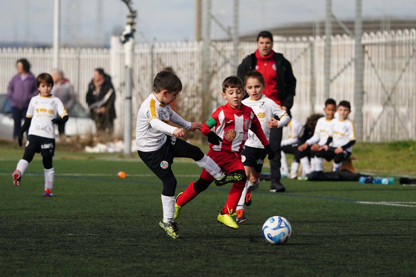 Las mejores imágenes de la jornada 15 de futbol base