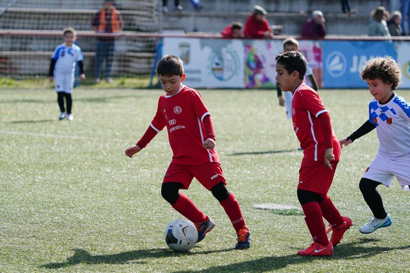 Las mejores imágenes de la jornada 15 de futbol base