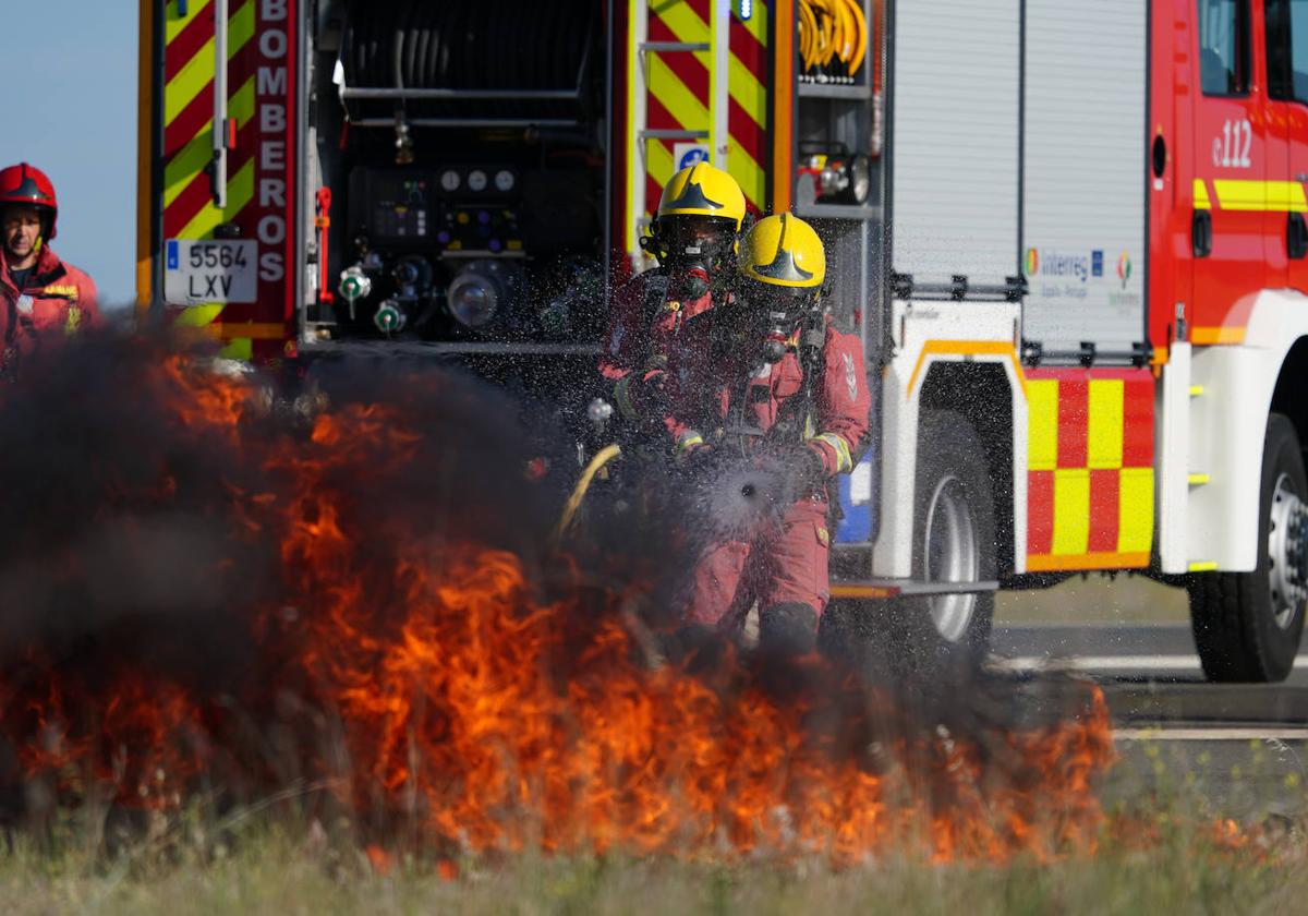 Imagen de una intervención de los Bomberos de la Diputación.