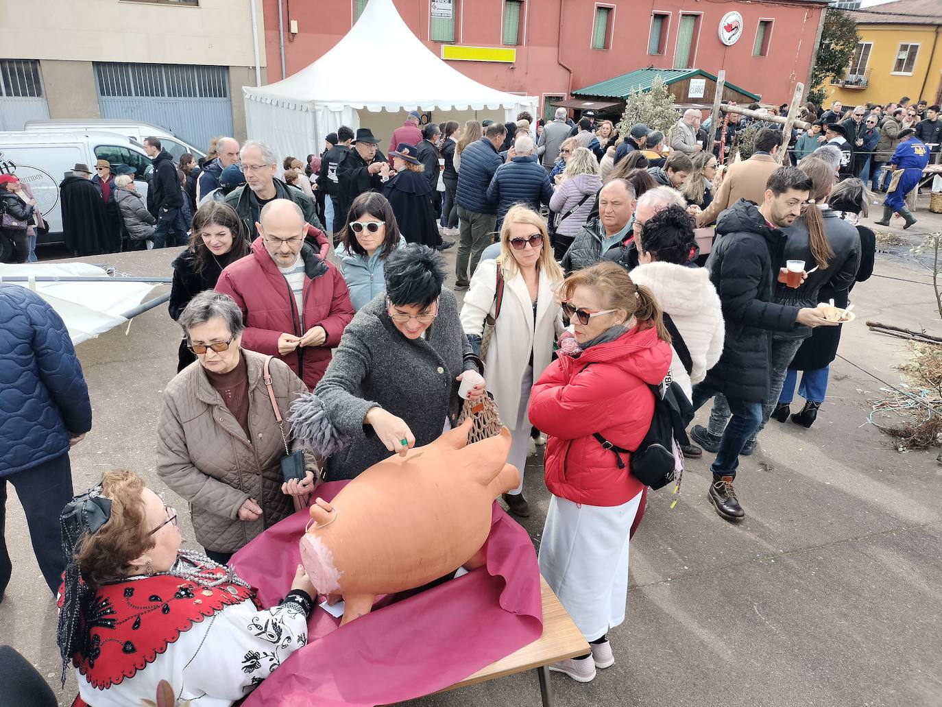 La matanza de Guijuelo rinde homenaje a los capistas