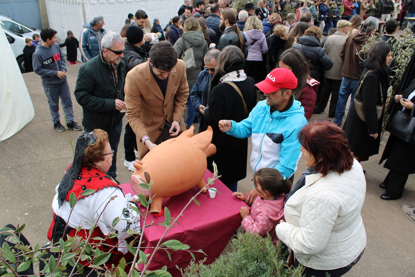 La matanza de Guijuelo rinde homenaje a los capistas