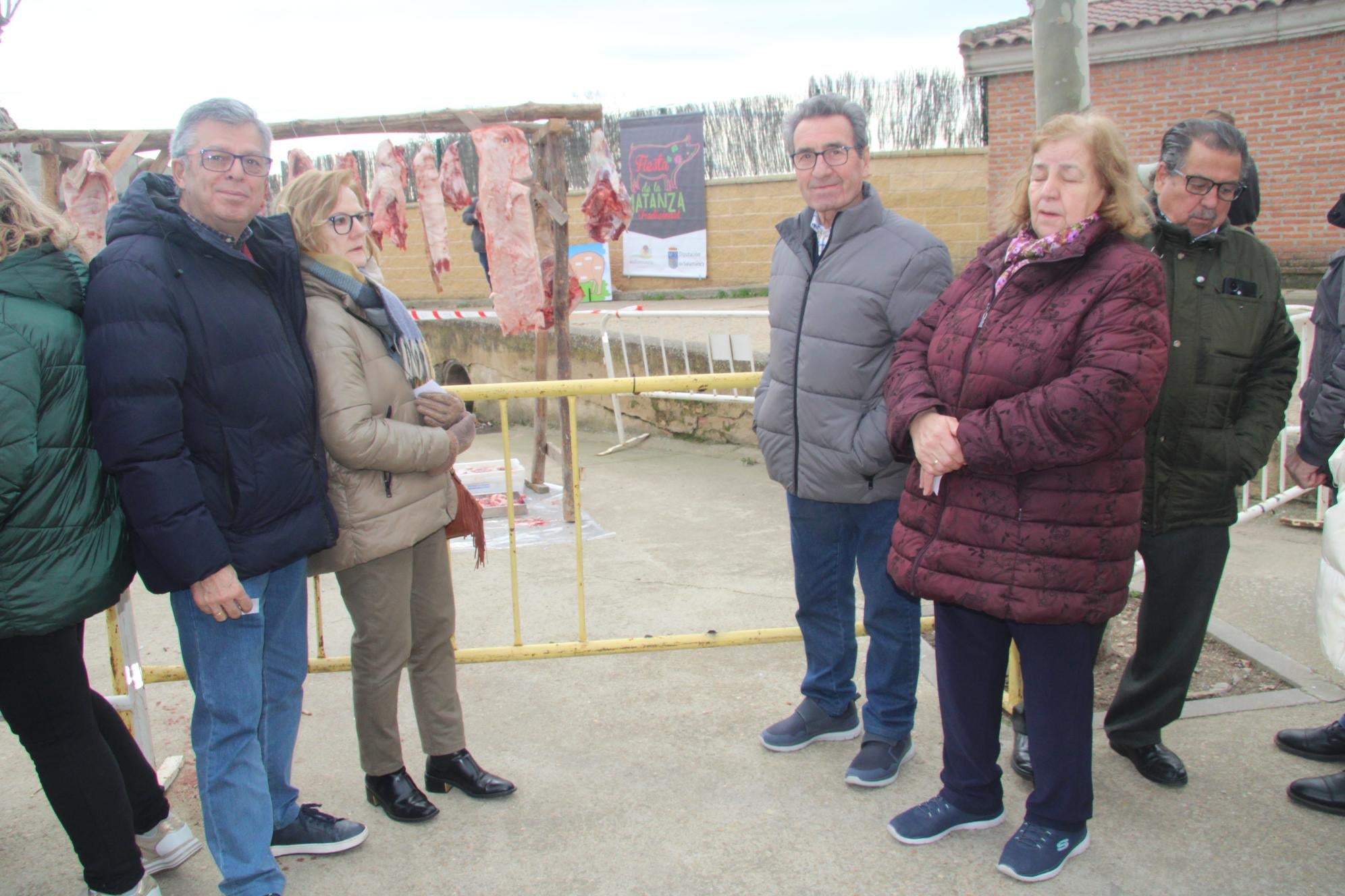 El público honra la fiesta de la matanza tradicional en Matilla de los Caños