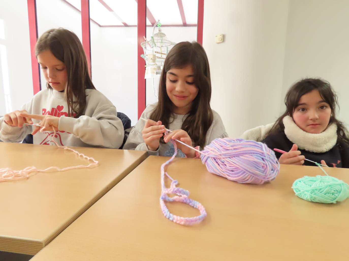 Un vínculo que teje generaciones: «El año pasado alguna alumna salió maestra»