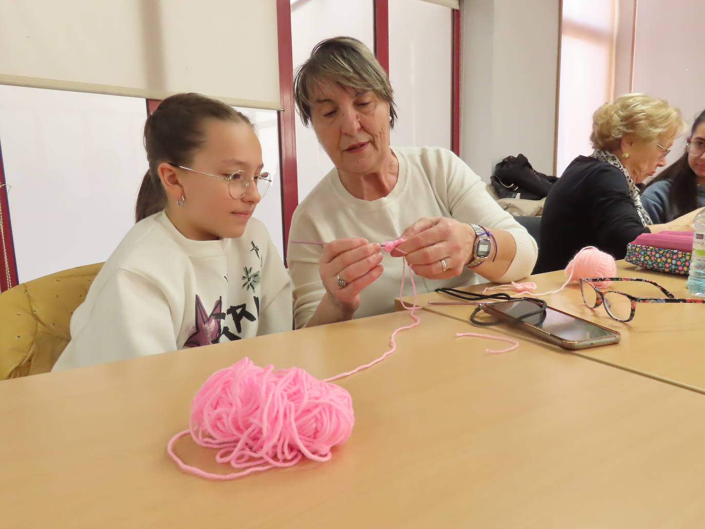 Un vínculo que teje generaciones: «El año pasado alguna alumna salió maestra»