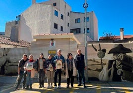 Parte del equipo de trabajo en una de las salidas para revisar el Camino de Santiago en su tramo de 37 kilómetros.