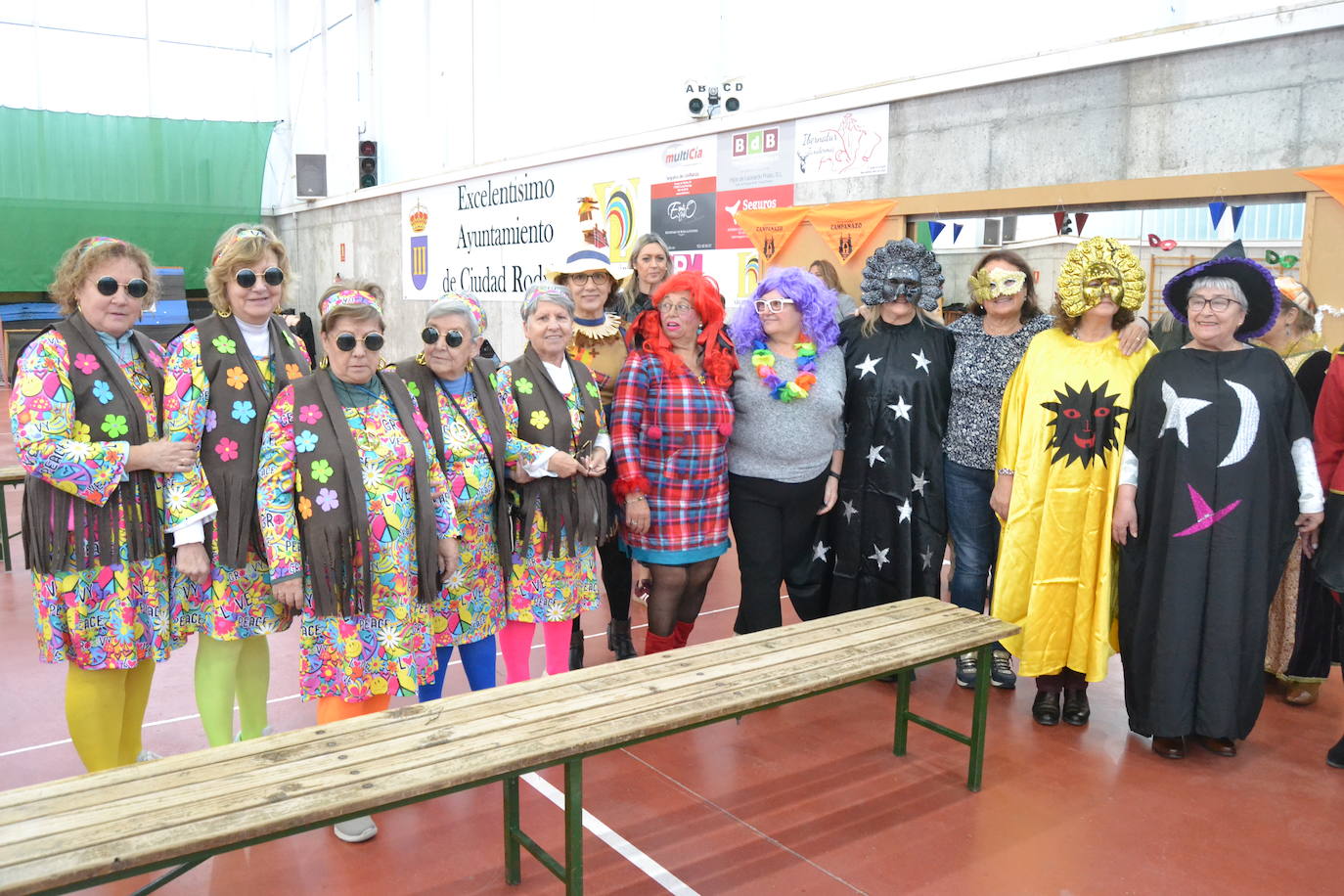 El grupo de mujeres “Amanecer” de Ciudad Rodrigo vive su fiesta de Carnaval