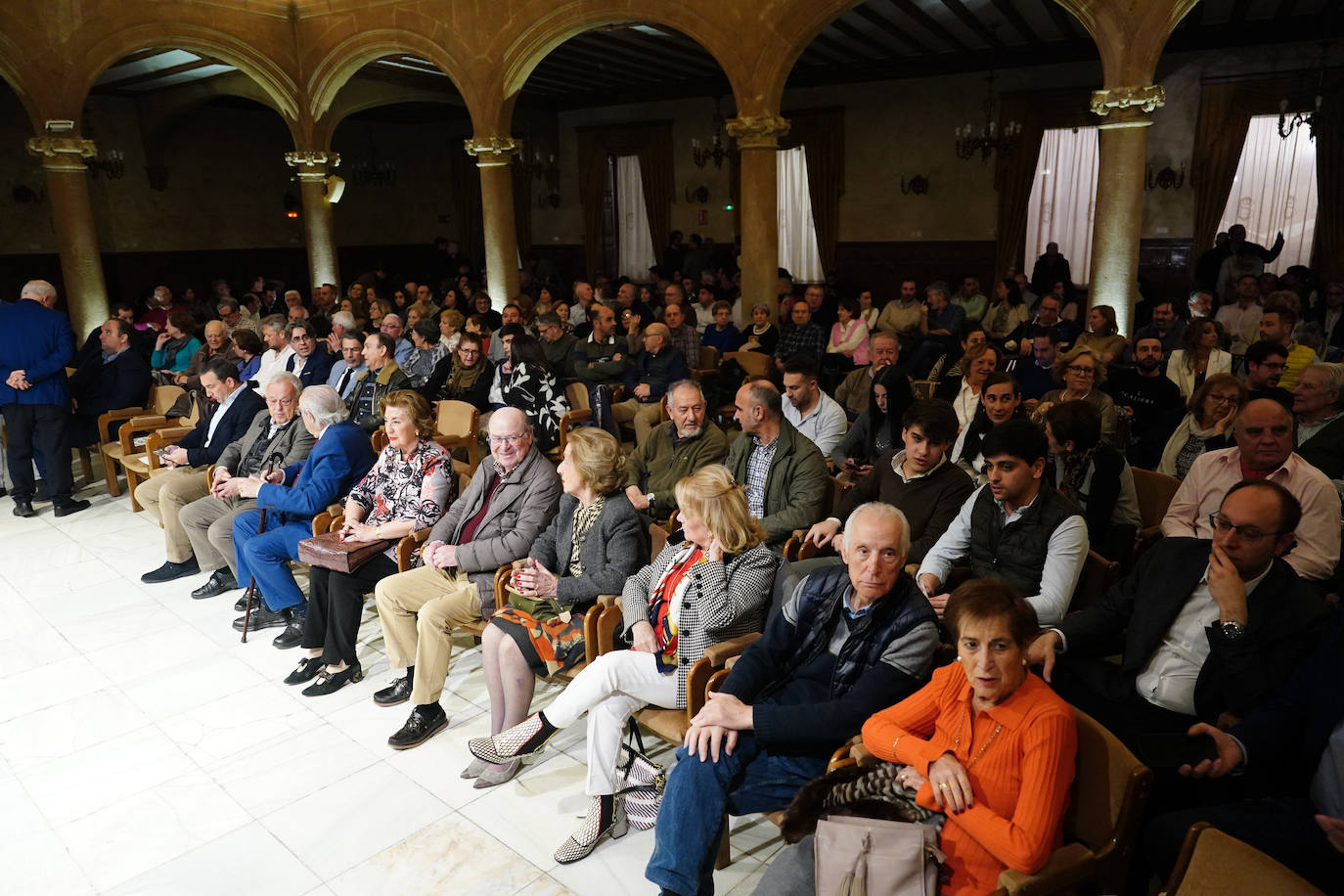 Salamanca arropa a Damián Castaño ante el gran reto de su vida