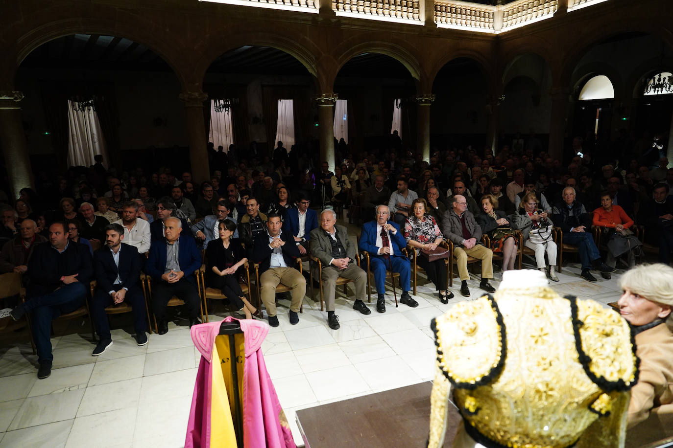 Salamanca arropa a Damián Castaño ante el gran reto de su vida