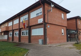 Colegio de Calzada de Valdunciel.