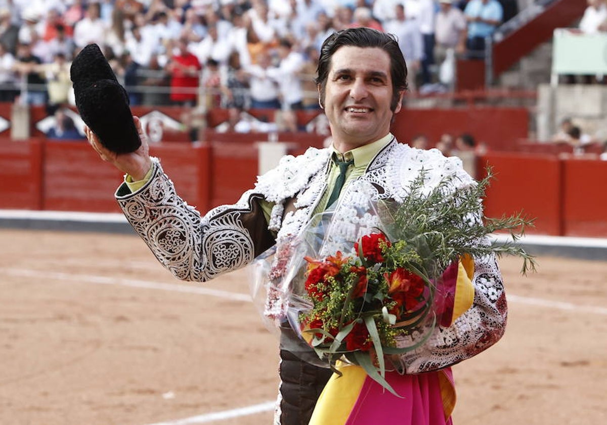 Morante de la Puebla en la plaza de toros de La Glorieta.