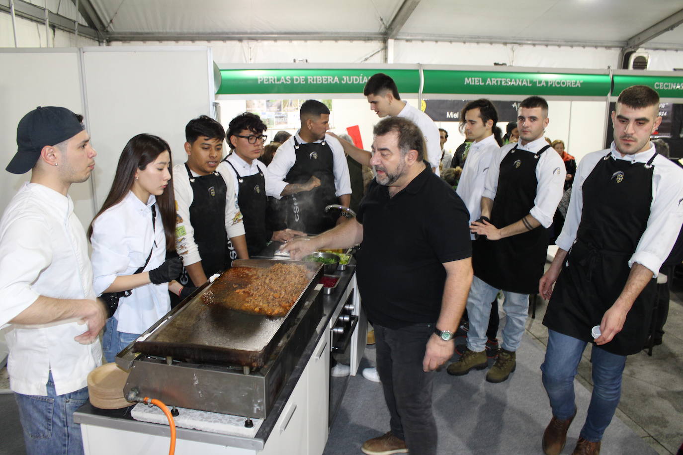 Guijuelo disfruta con su Feria Gastronómica