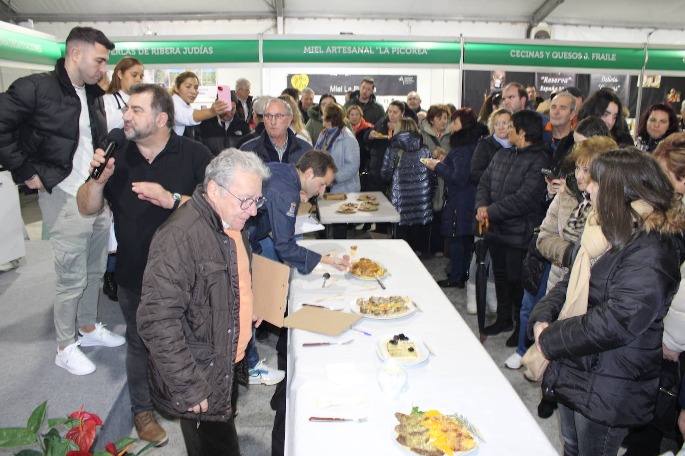 Guijuelo disfruta con su Feria Gastronómica