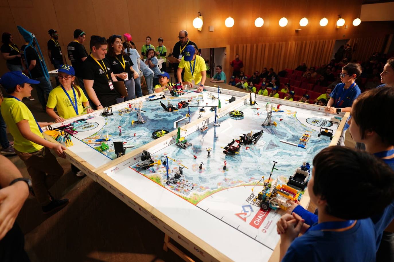 Más de 500 niños y jóvenes disfrutan de la IX Edición del Torneo &#039;First Lego League&#039;