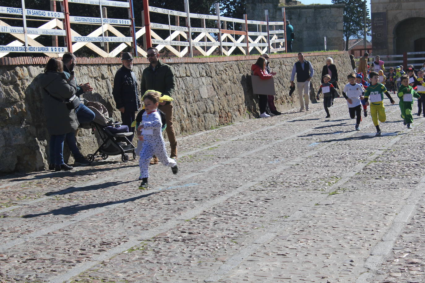 Nuevo récord en el Cross de Carnaval de Ciudad Rodrigo: un millar de corredores