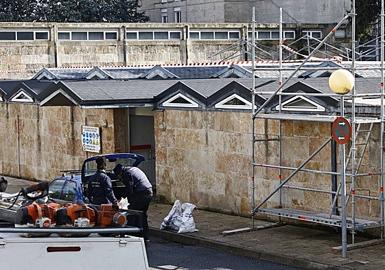 El antiguo edificio de la residencia de mayores de San Juan de Sahagún.