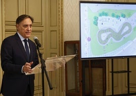 El alcalde de Salamanca, Carlos García Carbayo, este miércoles en el Ayuntamiento.