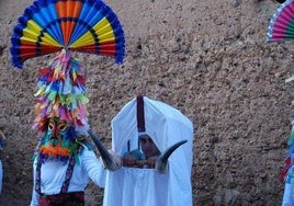 Imagen de las mascaradas celebradas en la localidad en Carnaval.