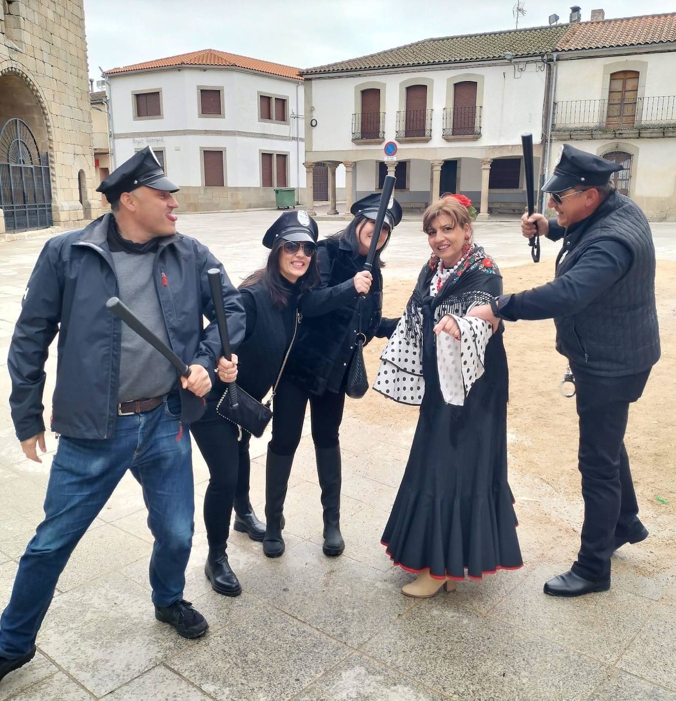 Villavieja de Yeltes aviva el Carnaval a pie de calle