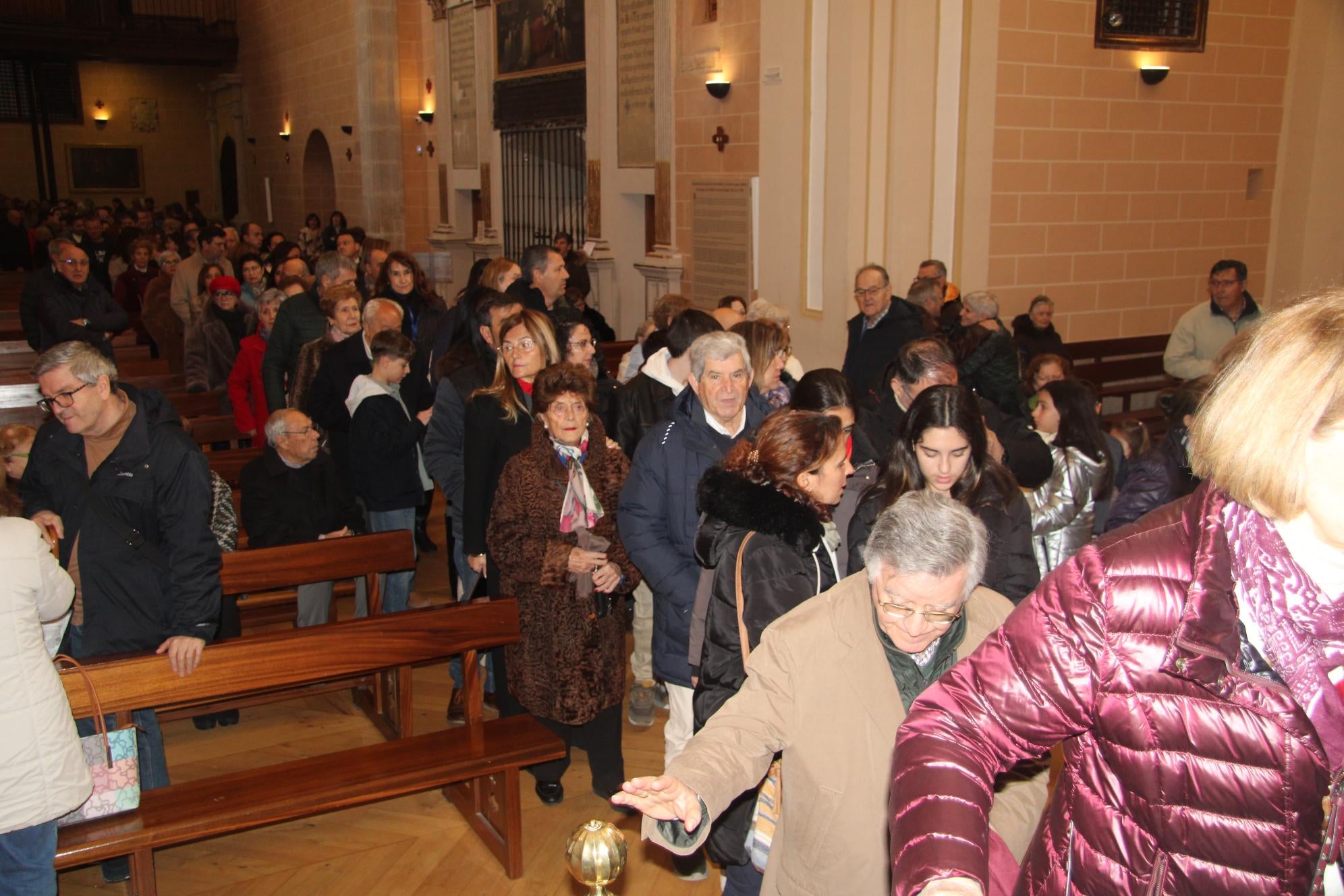 La urna de plata de Santa Teresa, de Alba de Tormes a Toledo para una limpieza profunda