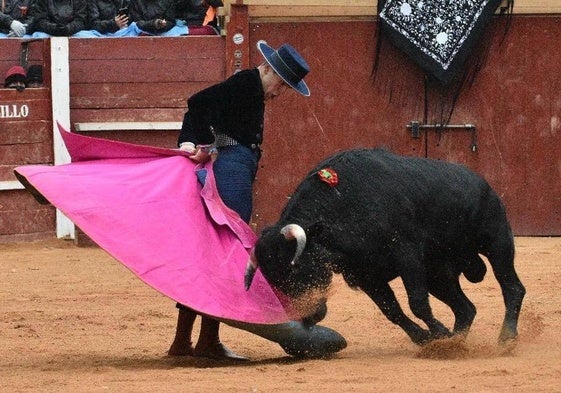 Revolera de Juan Manuel Vidal al cuarto de Castillejo.