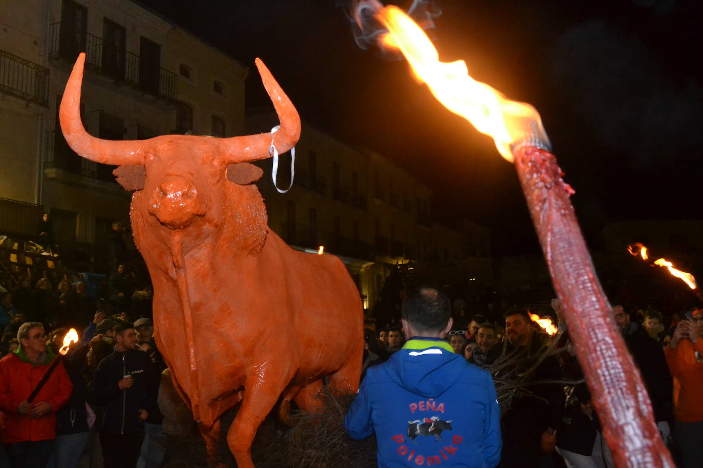 Los cenizos despiden con tristeza al Carnaval del Toro