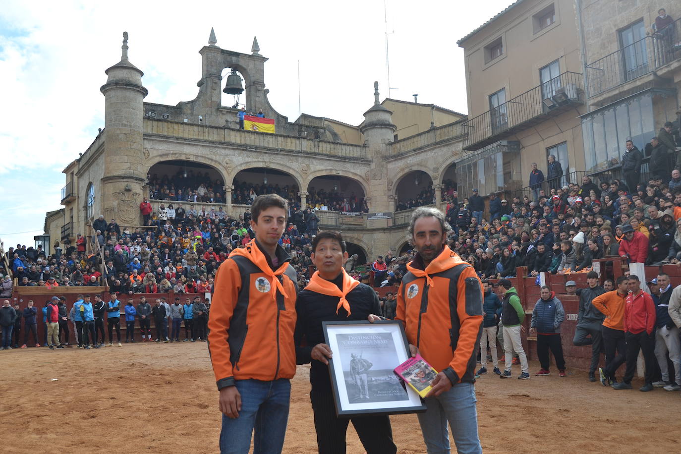 Tres heridos de gravedad en la capea matinal del Carnaval del Toro