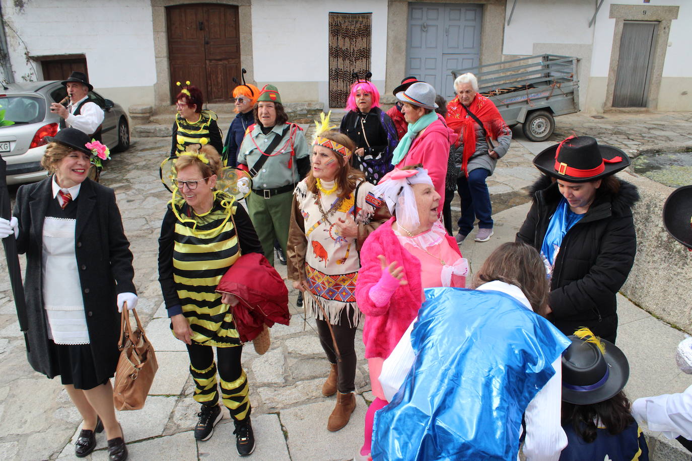 Montemayor del Río disfruta de un nuevo Martes de Carnaval