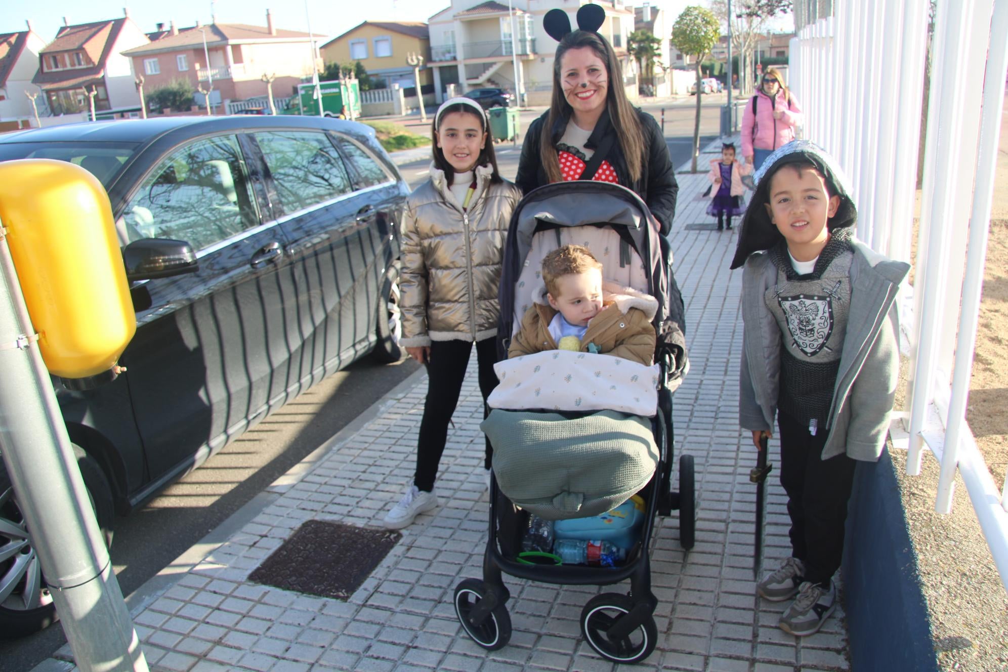 Merienda, taller de manualidades y muchos disfraces, en Cabrerizos