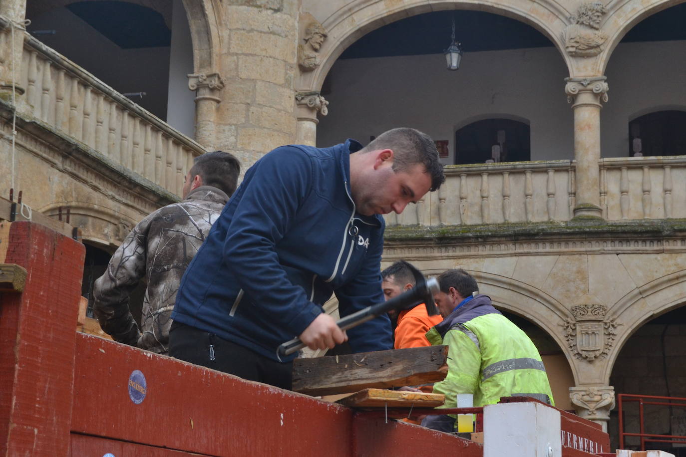 Los tablaos abandonan la Plaza Mayor de Ciudad Rodrigo