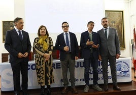 Carlos G. Carbayo, Rosa López, Juan Manuel Corchado, Juan Fernández y Tomás Herrera, en la inauguración en el Colegio Fonseca.