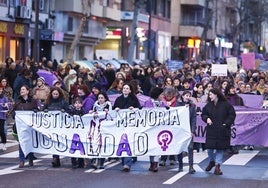 La 'marea morada' por el 8-M en Salamanca, en imágenes