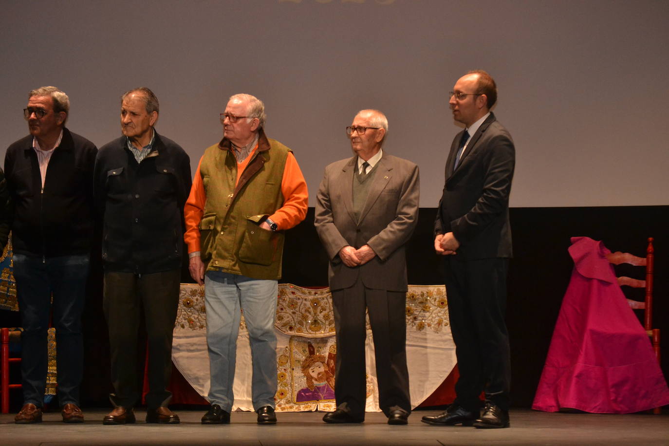 Ciudad Rodrigo entrega los premios del Carnaval del Toro