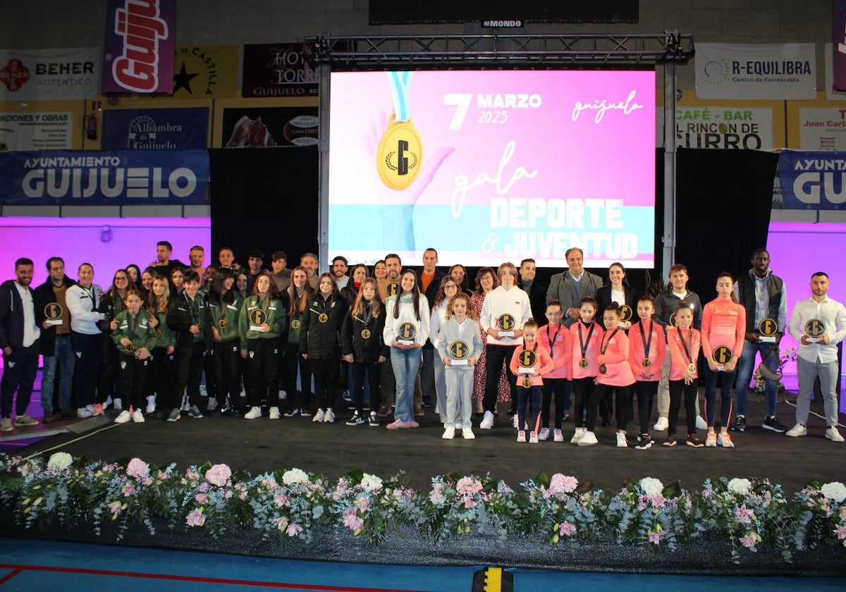 Guijuelo reconoce a la juventud y sus mejores deportistas