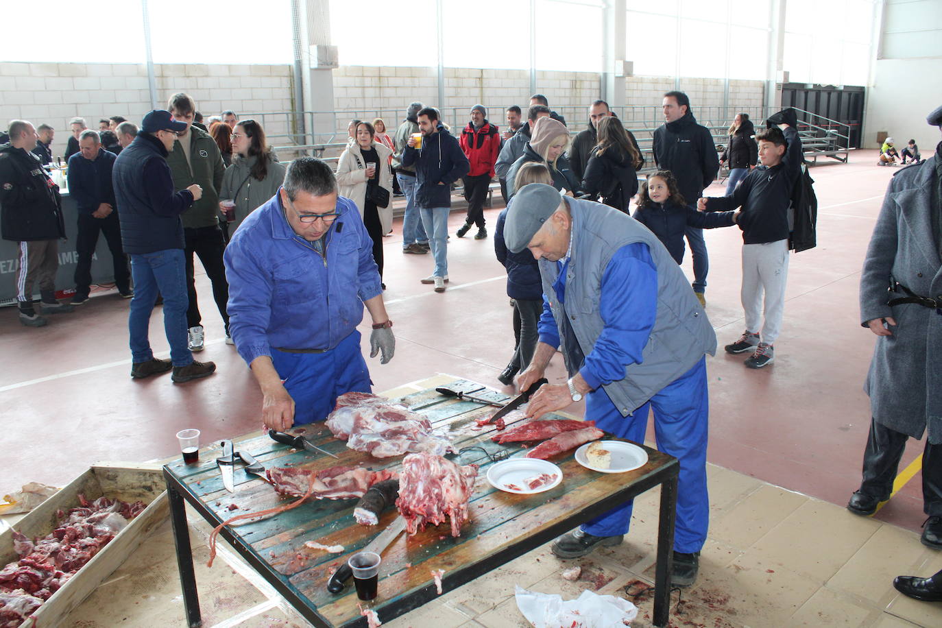 El pabellón, refugio para una animada matanza en Los Santos