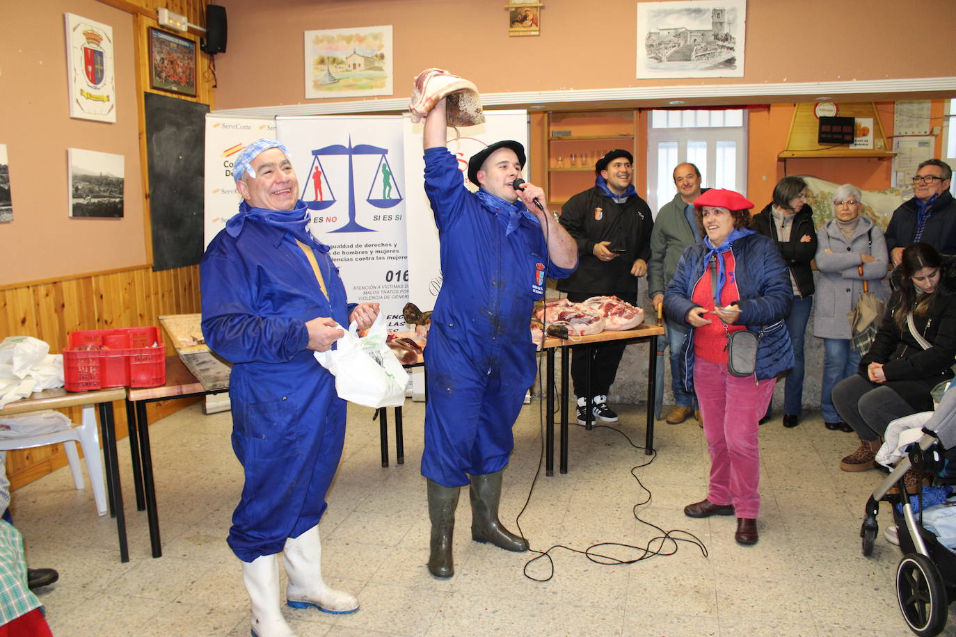 Sorihuela disfruta de su matanza sin temor a la lluvia