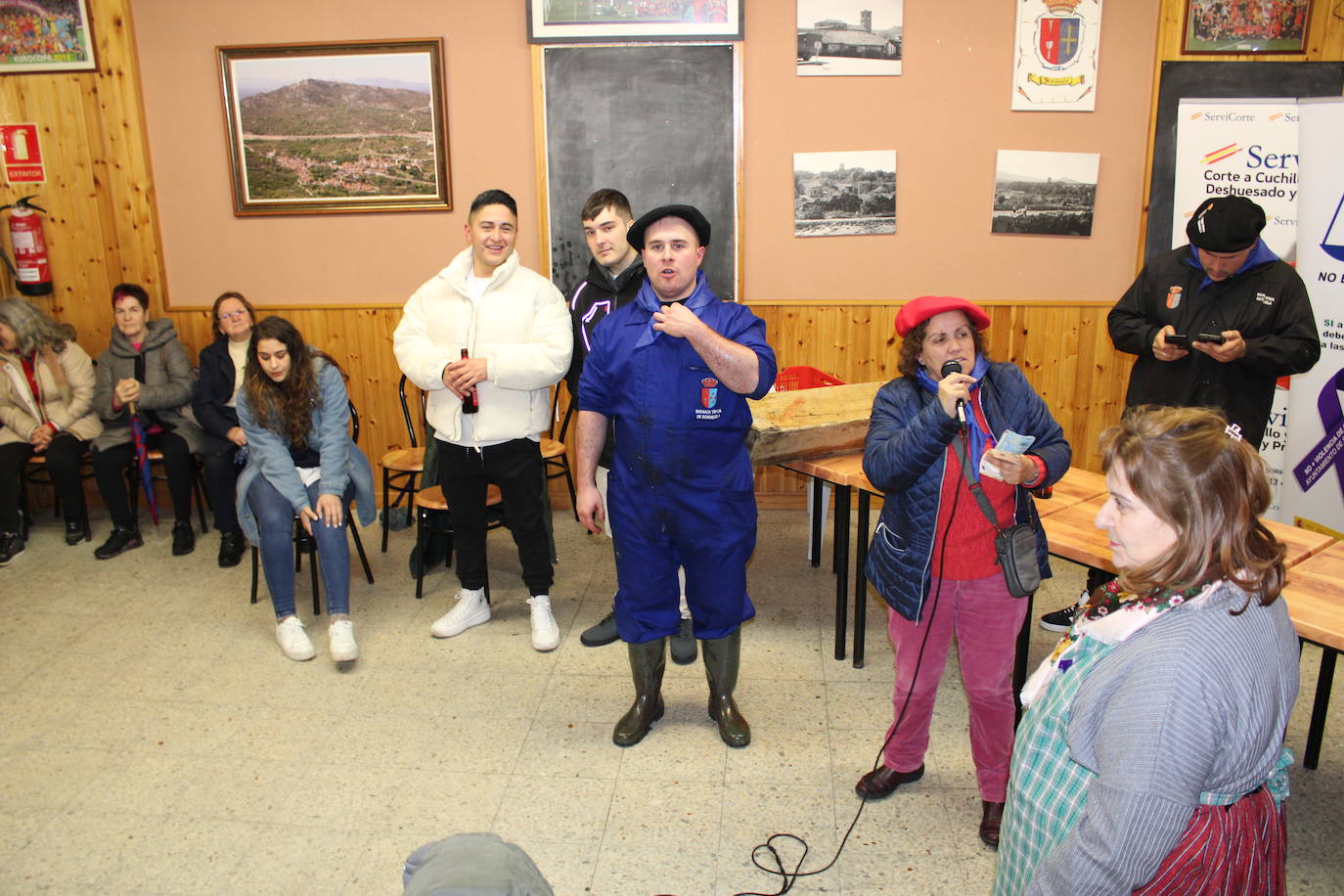 Sorihuela disfruta de su matanza sin temor a la lluvia