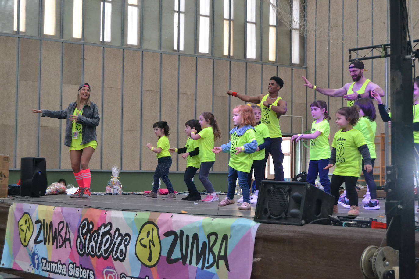 El Domingo de Piñata cierra el Carnaval del Toro
