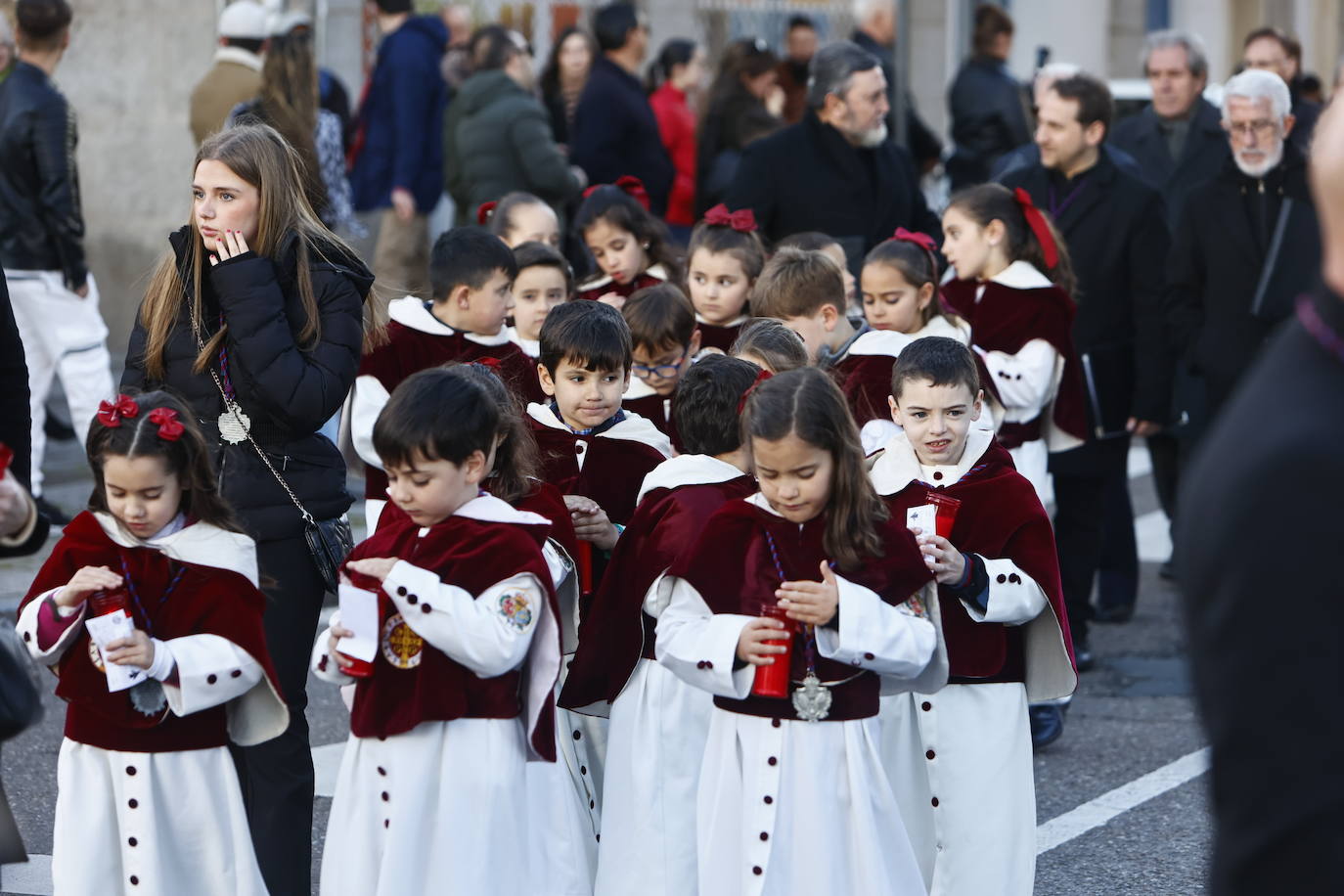 El vía crucis del Despojado camina hacia la esperanza