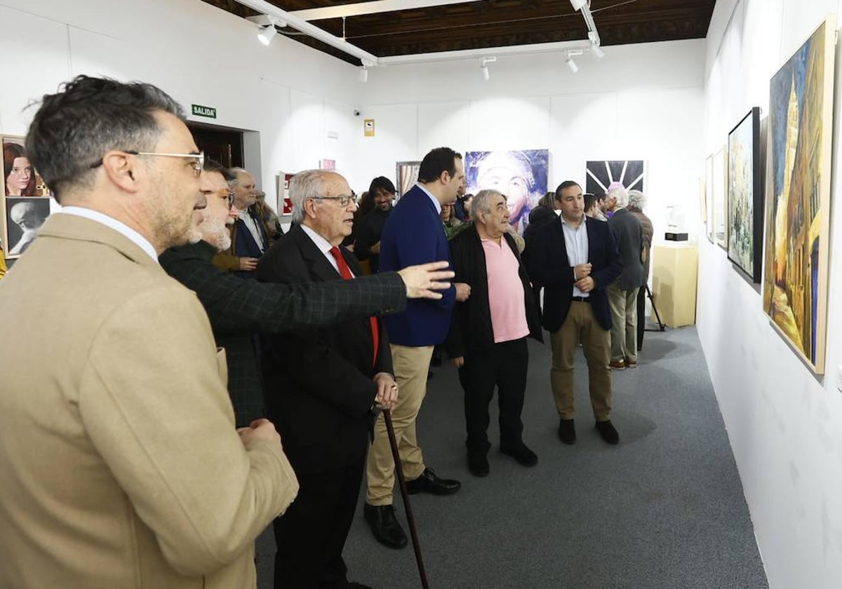 El Casino inaugura la exposición &#039;La ciudad, el libro, la palabra&#039;, un homenaje a Carmen Martín Gaite