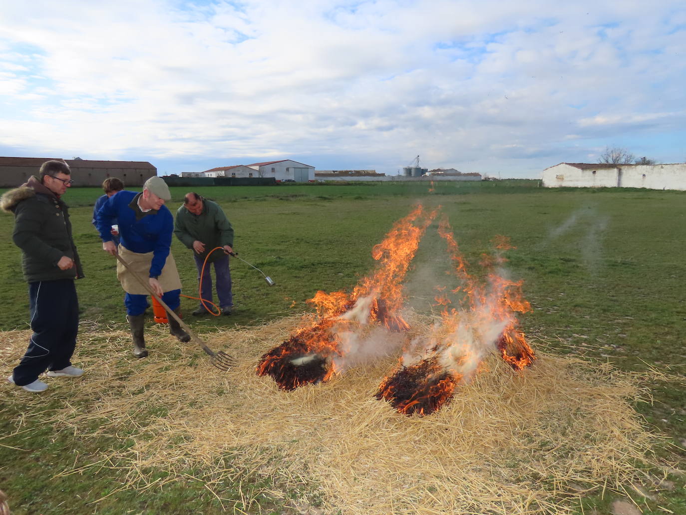 Cocido para celiacos en la X Matanza típica de Aldeaseca de la Frontera