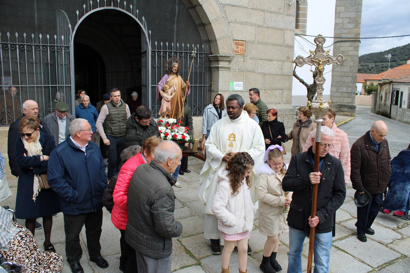 Ledrada honra a San José, patrón de su recidencia