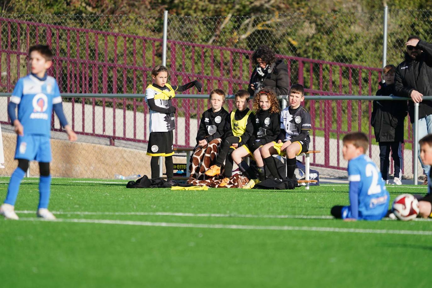 La jornada del fútbol base en Salamanca, en imágenes