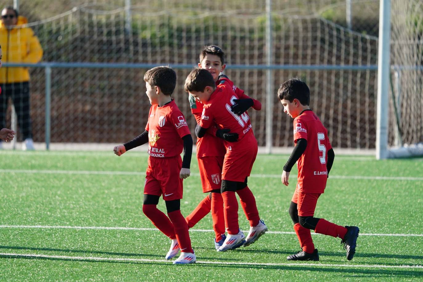 La jornada del fútbol base en Salamanca, en imágenes