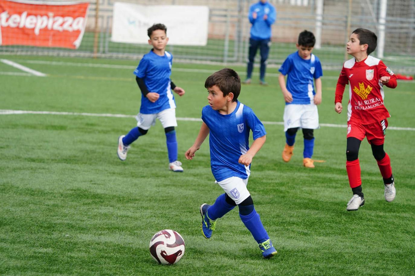 La jornada del fútbol base en Salamanca, en imágenes