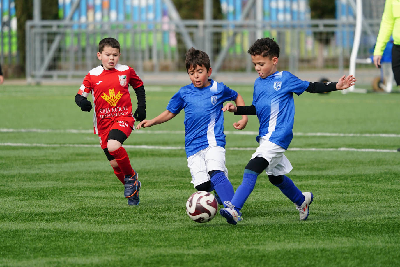 La jornada del fútbol base en Salamanca, en imágenes