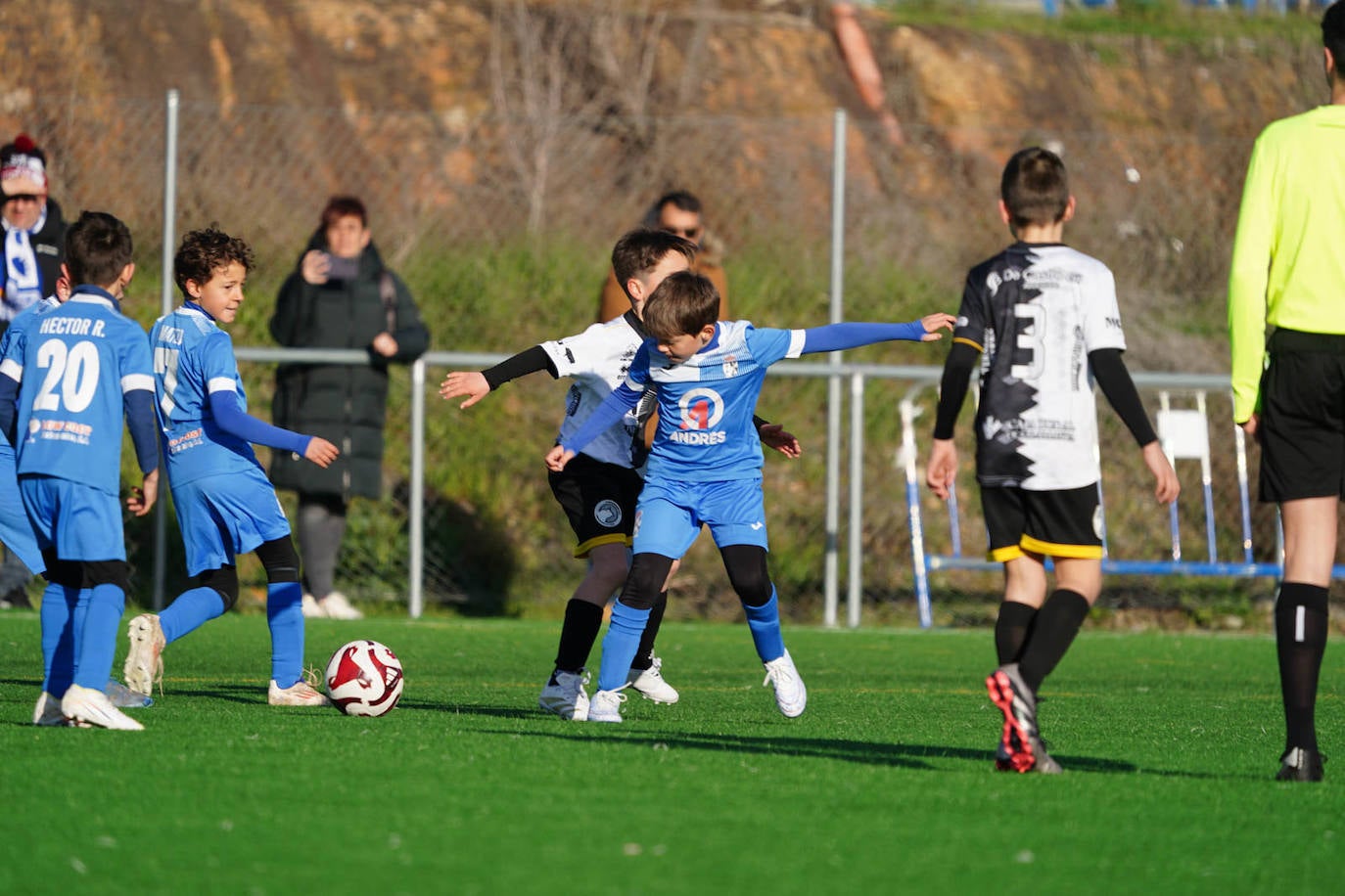 La jornada del fútbol base en Salamanca, en imágenes