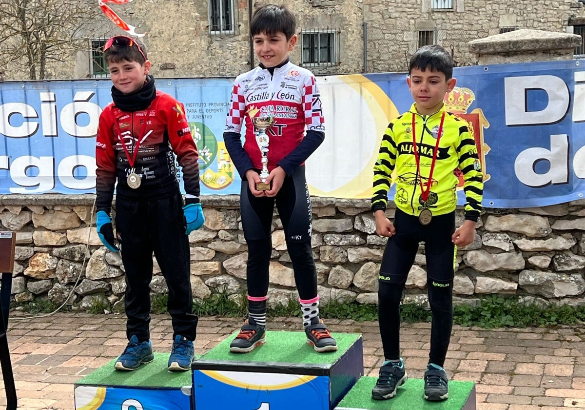 Diego Marcos, en el primer cajón del podio en la prueba de Burgos.